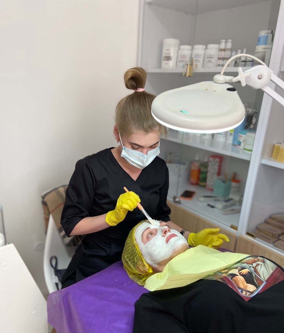 Kosmetikstudio Bild 1